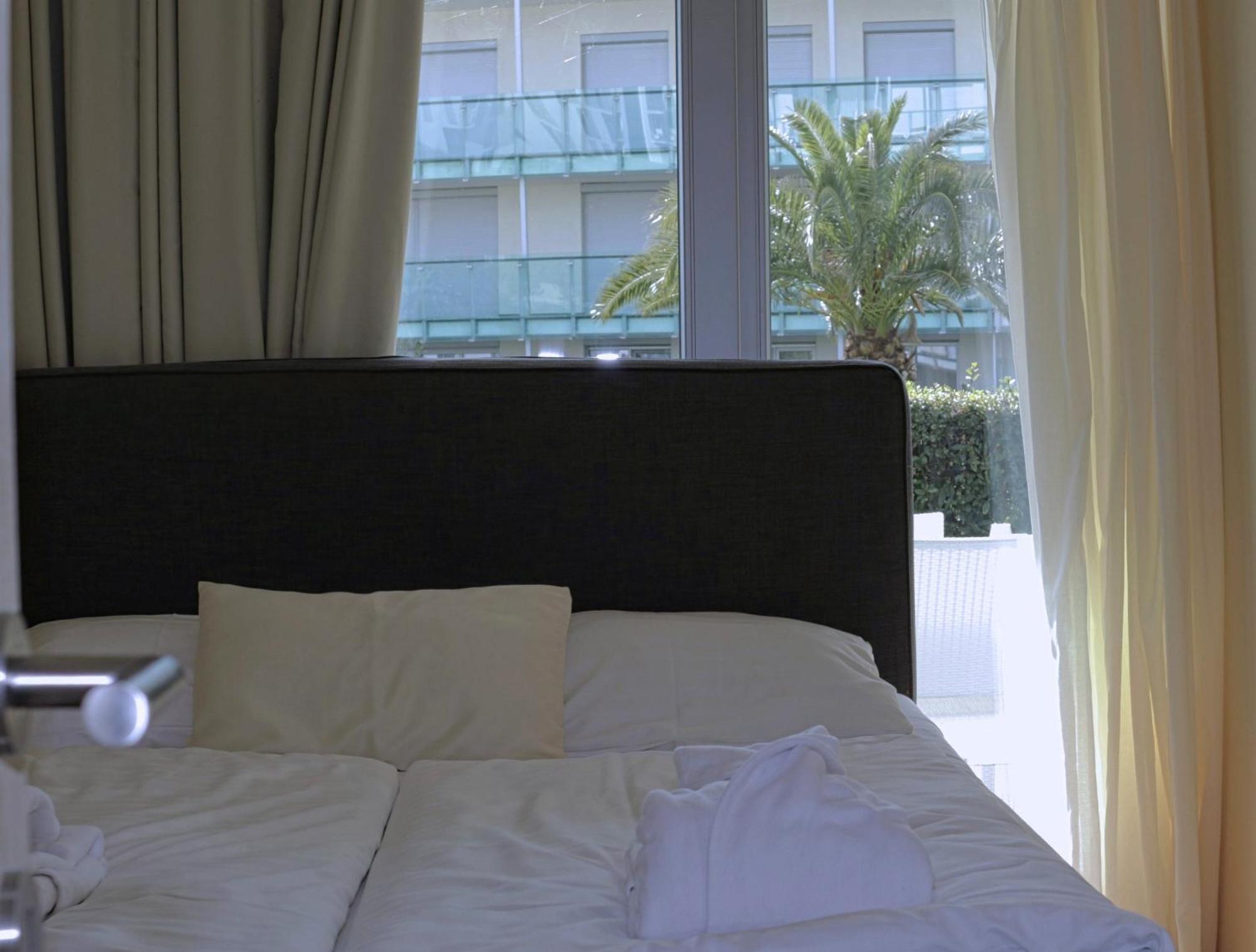 Nikola Luxury Apartments Senia Petrcane Εξωτερικό φωτογραφία